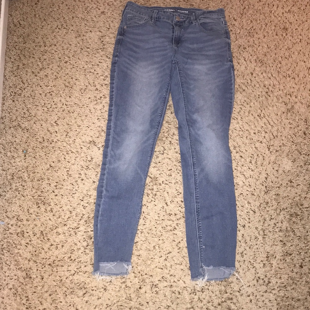 Mid rise medium blue jeans
